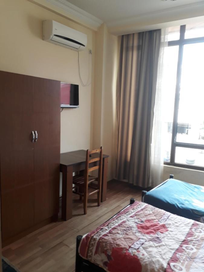 George Dom Hotel Batumi Kültér fotó